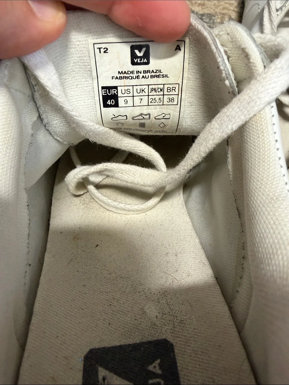 Veja Esplar White Leather Sneakers Size 9